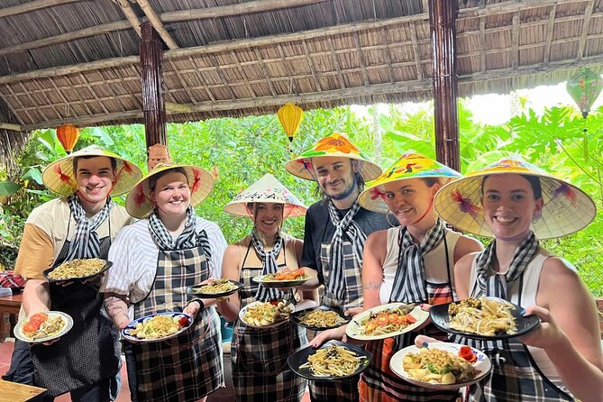 TRA QUE VEGETABLE VILLAGE - COOKING CLASS