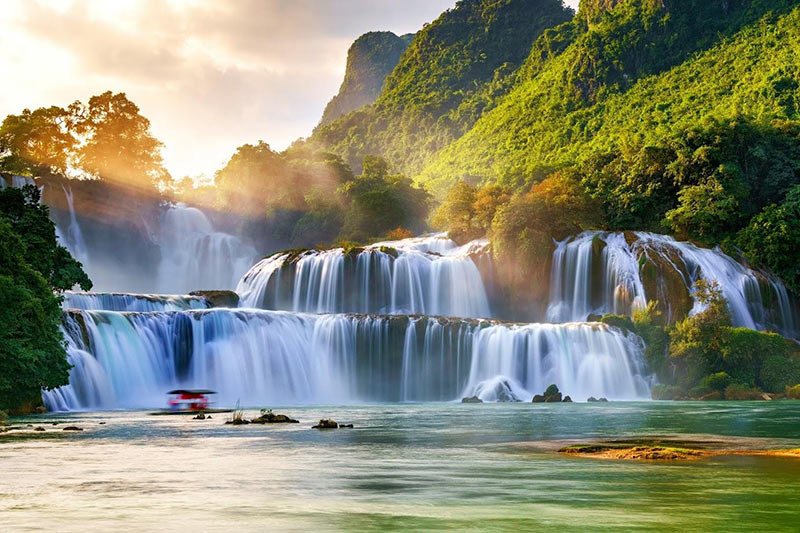 HA NOI – CAO BANG – BAN GIOC WATERFALL  3 DAYS 2 NIGHTS (Special Offer)